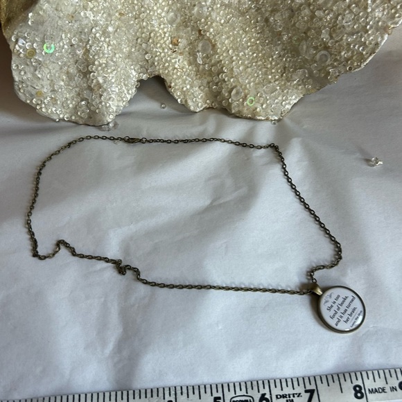 📚Book lovers necklace📚‎ Louisa May Alcott📚 - Picture 2 of 5